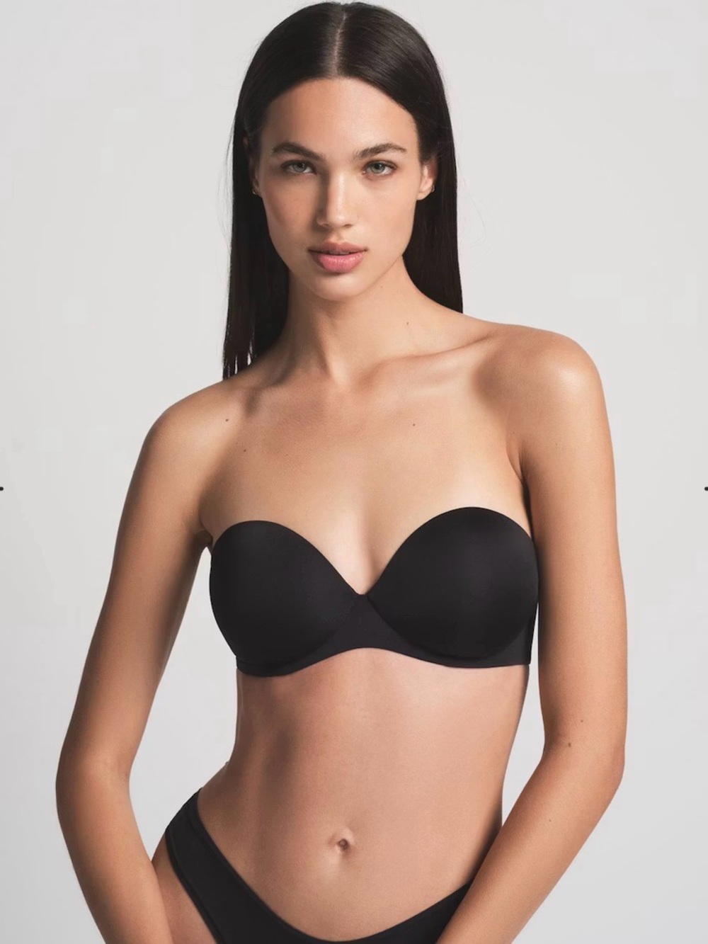 Skims Ultimate Strapless Push Up Bra